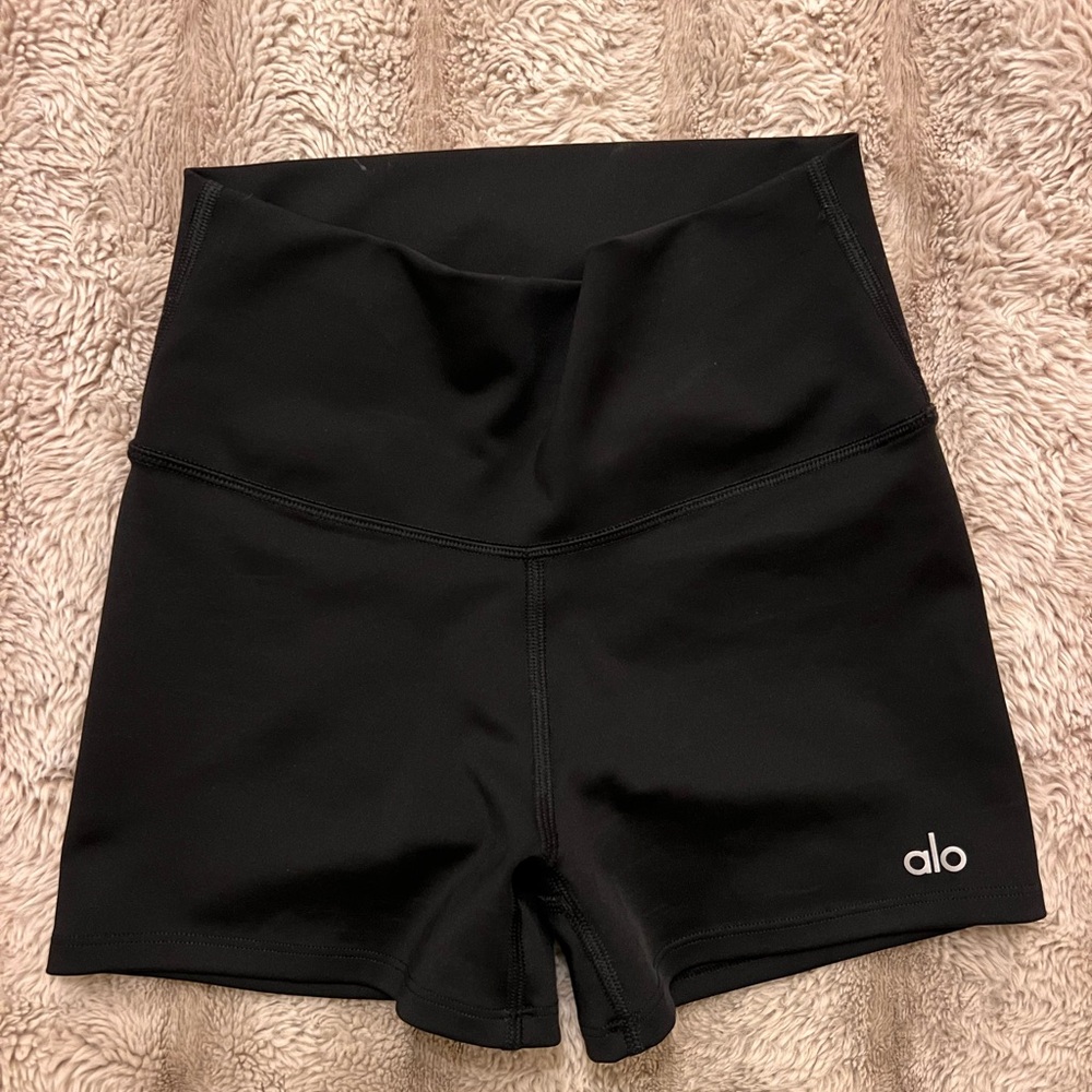 Alo shorts